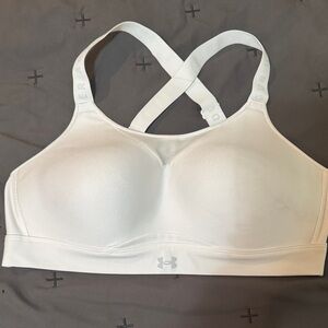 Under Armour Women's Light Gray Sports Bra